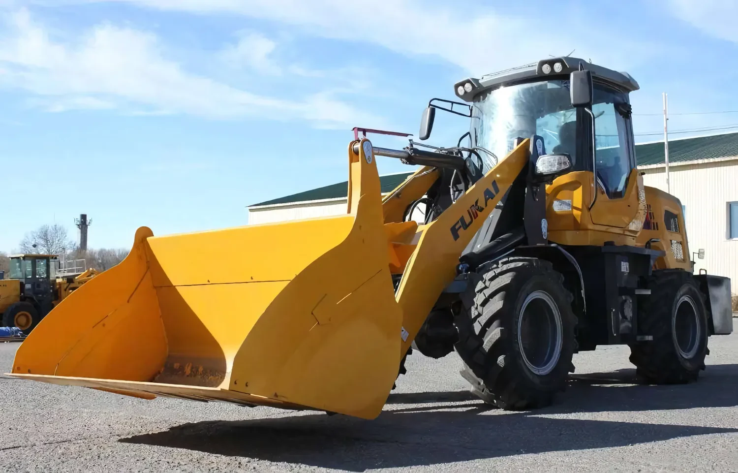 Фронтальный погрузчик Fukai ZL926 — фото
